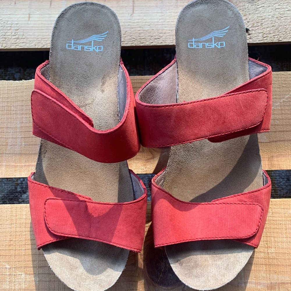 Dansko Vienna Milled Tomato Red Sandals